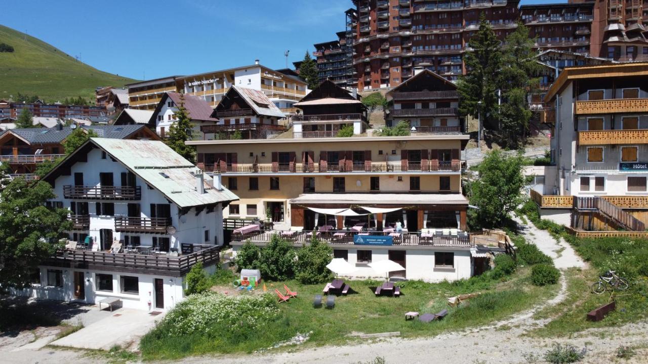 Hotel Le Refuge Alpe d'Huez Bagian luar foto