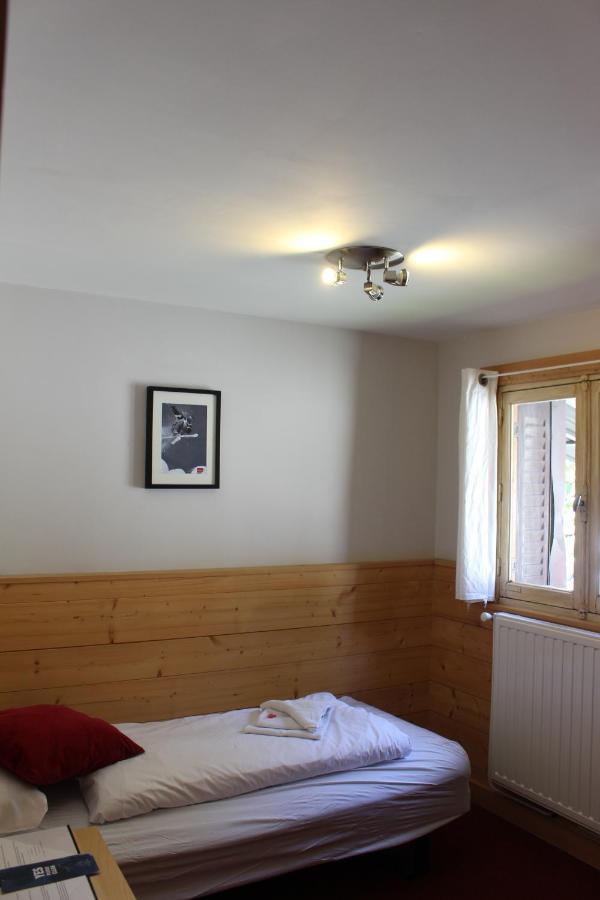 Hotel Le Refuge Alpe d'Huez Bagian luar foto